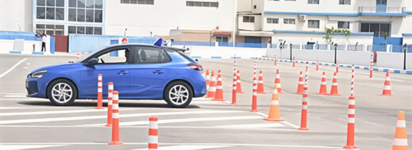 ثورة.. المغرب يتجه لتعويض "الممتحن البشري" بالذكاء الاصطناعي في امتحانات السياقة