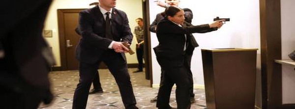 "سي بي إس نيوز": منفذ هجوم واشنطن كان يخطط لاستهداف هؤلاء الأشخاص