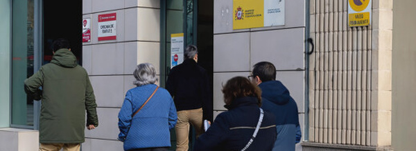 رغم الحضور القوي.. المغاربة ضمن أقل الجاليات حصولاً على التعليم العالي في إسبانيا