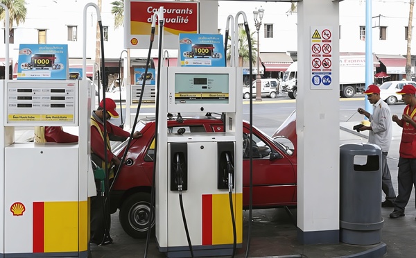 لأول مرة منذ مارس.. أسعار الغازوال والبنزين تسجل تراجعا بدءا من الليلة