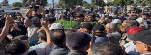 تشييع جثمان الفنان الراحل عبد الوهاب الدكالي بمقبرة الشهداء