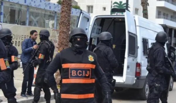 توقيف شابين مواليين لـ”داعش” للاشتباه في التخطيط لعمليات إرهابية وشيكة