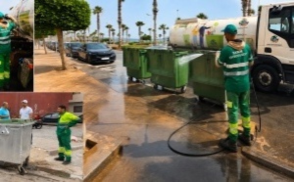 شركة كازا تيكنيك تجدد منظومة جمع النفايات بالناظور وتكثف التنظيف في موسم الذروة الصيفي