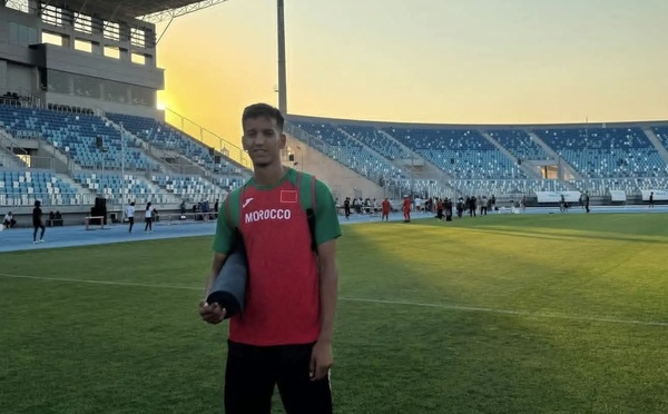 ابن الناظور آدم نمار يتسيد سباق الحواجز العربي ويتوج بالذهب بمصر