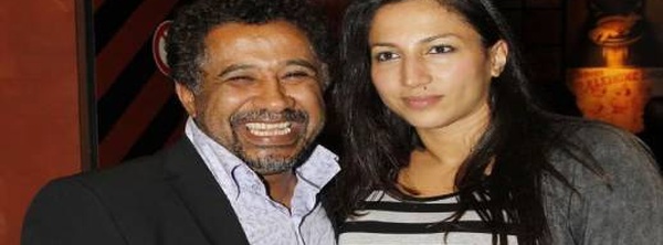 زوجة الشاب خالد تسعى لإطلاق محطة إذاعية خاصة موجهة لشمال المغرب