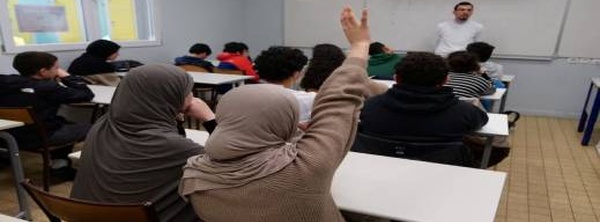 بعد 40 عاما من العمل به.. الأندلس تقرر إلغاء برنامج تدريس اللغة العربية والثقافة المغربية بالمدارس