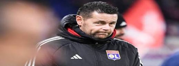 الإطار المغربي جمال عليوي يقود فريق في الدوري الإنجليزي الممتاز