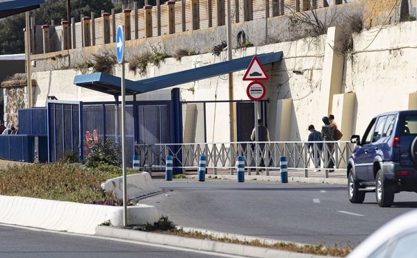 المغرب يُعلق الجمارك التجارية مع سبتة ومليلية طيلة فترة عملية "مرحبا"