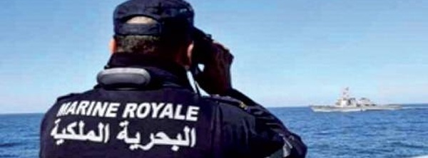 إنقاذ 11 مرشحا للهجرة غير النظامية بعد تعطل قاربهم قبالة سواحل الحسيمة