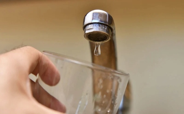عطب طارئ يقطع الماء عن عدة مناطق بالناظور