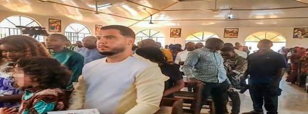 من تجارة الكوكايين إلى القصر الرئاسي.. قصة هولندي ارتبط اسمه بمغربيتين