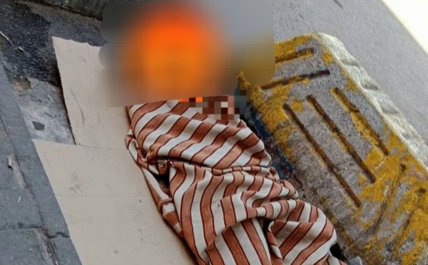 قاصرون بلا مأوى بمحيط معبر بني أنصار.. ومطالب حقوقية بتدخل عاجل للسلطات
