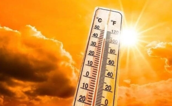 طقس الخميس.. زخات متفرقة بالجهة الشرقية والريف وأجواء حارة في مناطق واسعة
