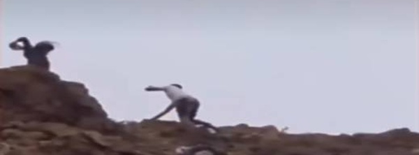 المجلس الوطني لحقوق الإنسان يحيل ملف ضرب مهاجر بالحجارة على النيابة العامة