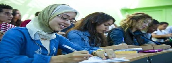 أزمة مالية تخنق آلاف الطلبة المغاربة في فرنسا.. هل انتهى عهد التيسيرات الأكاديمية؟
