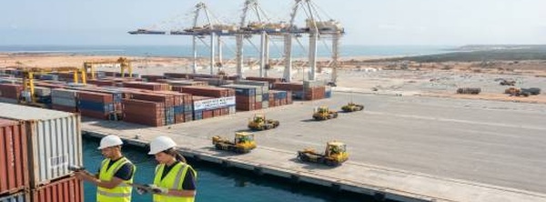 أنابيك تفتح 60 فرصة عمل بميناء الناظور غرب المتوسط.. هذه الشروط والراتب