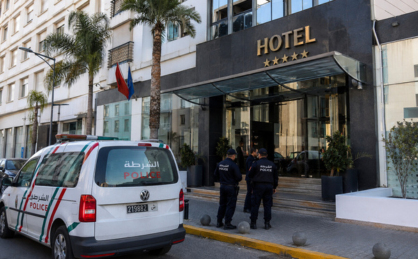 طنجة.. وفاة مواطن أمريكي بعد سقوطه من الطابق السادس بأحد الفنادق
