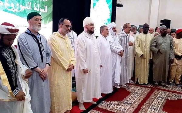 مداغ على إيقاع الذكر والمديح.. البودشيشيون يحيون ليلة المولد النبوي