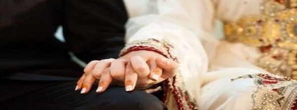حزب مغربي يتوعد بتقديم منحة 5000 درهم لتشجيع الشباب على الزواج