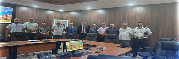 مهنيّو النقل الدولي بالناظور يعلّقون وقفتهم الاحتجاجية بعد لقاء مع المسؤولين وGNV