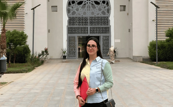 كريمة رئيس مجلس إقليم الناظور سناء الرحموني تضع ترشيحها وكيلة للائحـة "الوردة" بجهة الشرق
