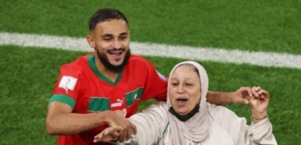 سفيان بوفال يفاجئ الجميع ويحسم وجهته الجديدة بالدوري الليبي