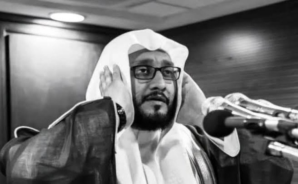 ارتبطت نبرته بتكبيرات العيد في المسجد الحرام.. الموت يغيب المؤذن إبراهيم بن عادل المدني