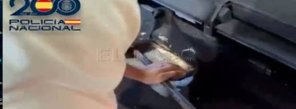 92 كيلوغراما من الحشيش داخل سيارة قادمة من بني أنصار إلى مليلية المحتلة