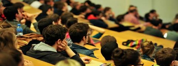 الطلبة المغاربة في صدارة الوافدين الجدد على الجامعات الفرنسية لعام 2026