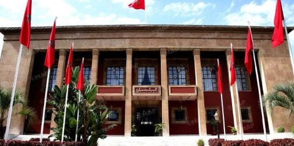 البرلمان يعقد جلسة عمومية الإثنين لتقديم البرنامج الحكومي