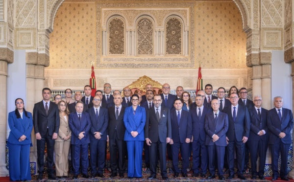 11 وزيرا في حكومة المنصوري يقدمون استقالاتهم من مجلس النواب