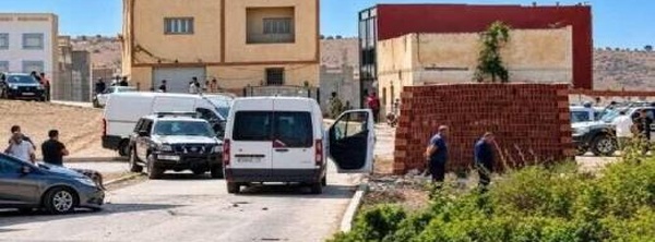 تداعيات مقتل شرطي بإمزورن.. توقيف سيدة بالحسيمة للاشتباه في إيوائها الملقب بـ"السيركوي"