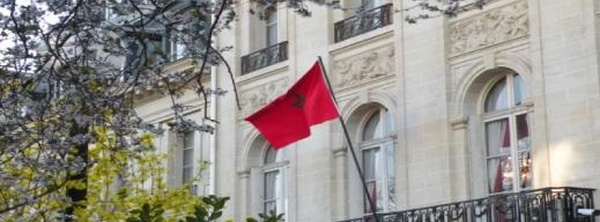 فرنسا تسعى لطرده منذ ثلاثة عقود، والرباط ترفض منح تصريح العودة