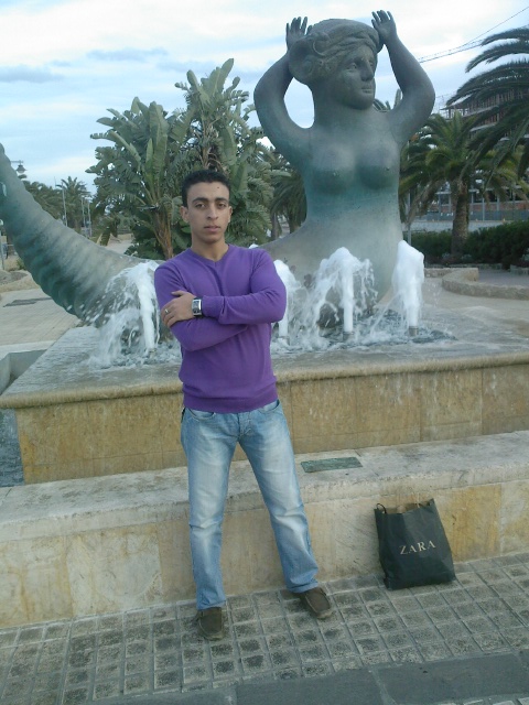 nador_nar@hotmail.com